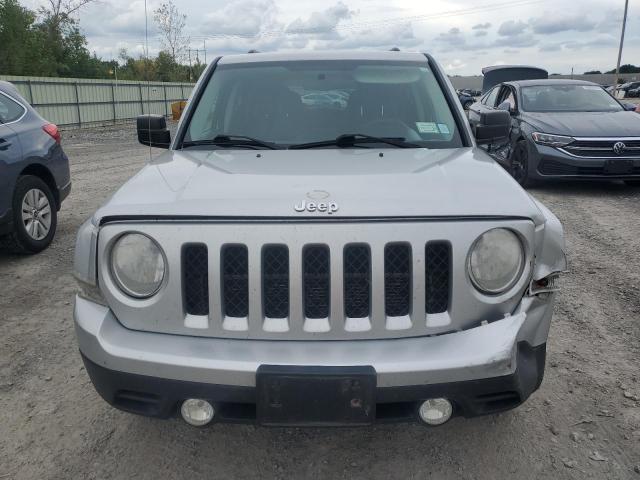 1C4NJRBB1ED595527 - 2014 JEEP PATRIOT SPORT 银色 照片 5