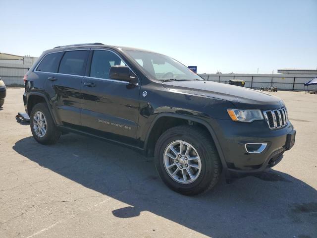 1C4RJFAG2JC348837 - 2018 JEEP GRAND CHER LAREDO BLACK photo 4