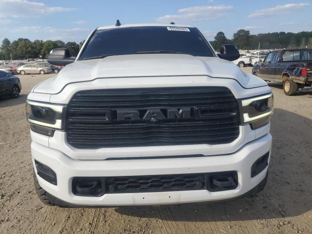 3C6UR5FL4LG148309 - 2020 RAM 2500 LARAMIE WHITE photo 5