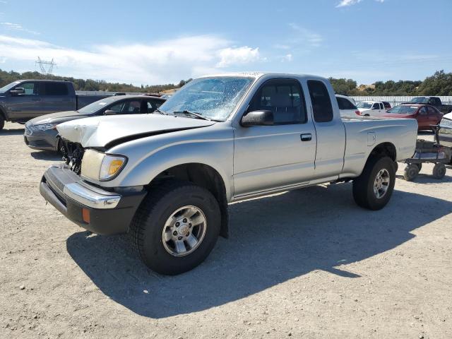 2000 TOYOTA TACOMA XTRACAB PRERUNNER, 