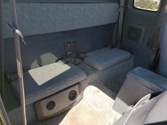 4TASM92N3YZ592104 - 2000 TOYOTA TACOMA XTRACAB PRERUNNER Արծաթագույն լուսանկար 10