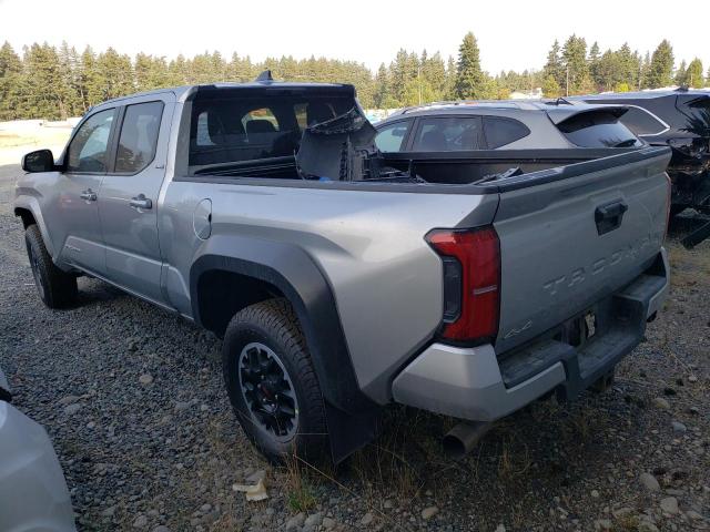 3TYLB5JN2RT007030 - 2024 TOYOTA TACOMA DOUBLE CAB ვერცხლისფერი ფოტო 2