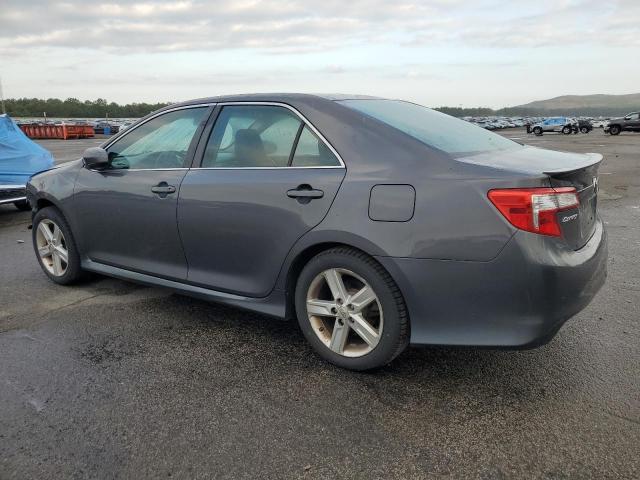 4T1BF1FK3CU127503 - 2012 TOYOTA CAMRY BASE Մոխրագույն լուսանկար 2