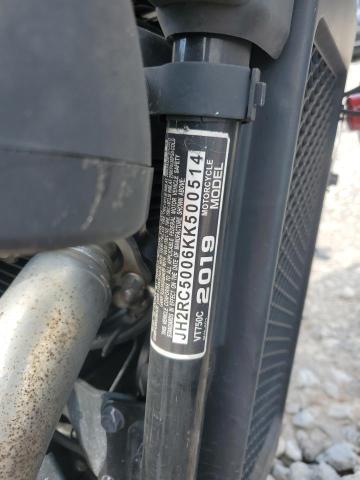 JH2RC5006KK500514 - 2019 HONDA VT750 C BLACK photo 9