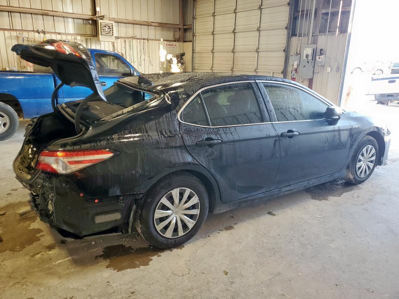 4T1C31AK0LU527006 - 2020 TOYOTA CAMRY LE BLACK photo 3