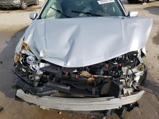 1G11E5SA2GF142701 - 2016 CHEVROLET MALIBU LIM LTZ 银色 照片 11