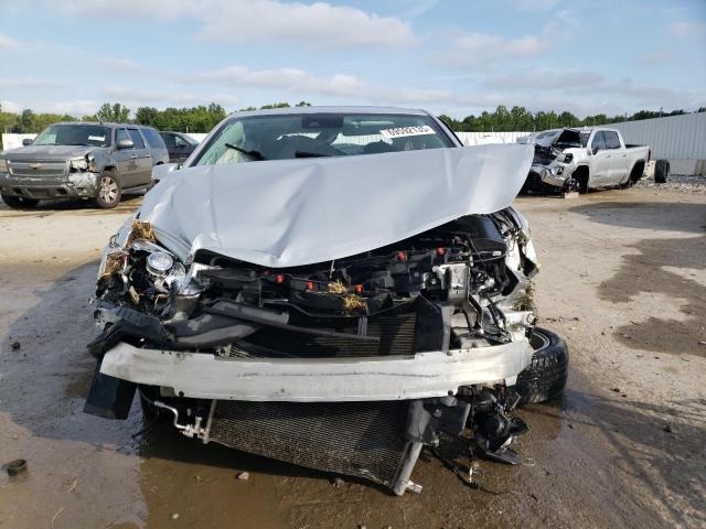 1G11E5SA2GF142701 - 2016 CHEVROLET MALIBU LIM LTZ 银色 照片 5