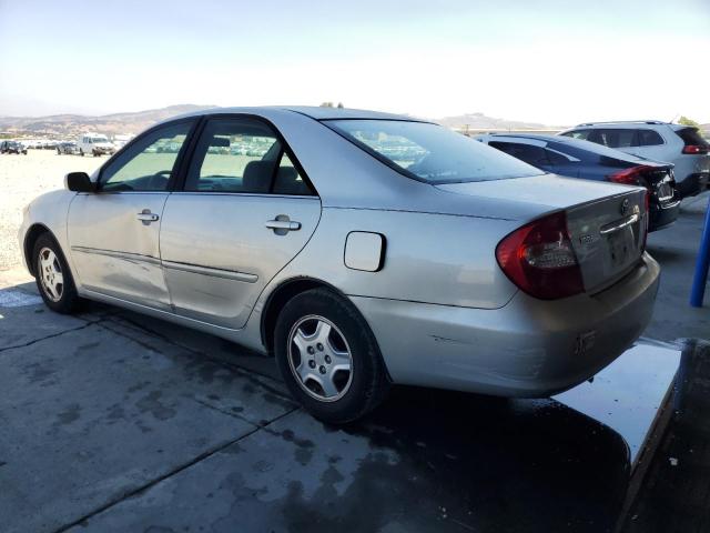 4T1BF32K03U560231 - 2003 TOYOTA CAMRY LE SILVER photo 2