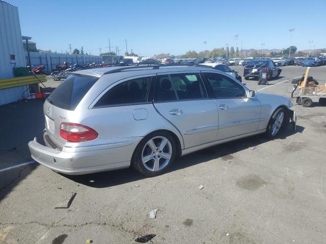 WDBUH83J55X172969 - 2005 MERCEDES-BENZ E 500 4MATIC SILVER photo 3