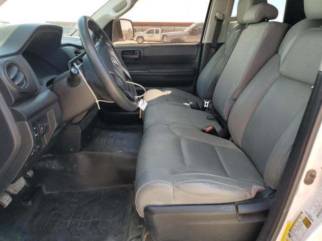 5TFUW5F11JX753011 - 2018 TOYOTA TUNDRA DOUBLE CAB SR/SR5 WHITE photo 7