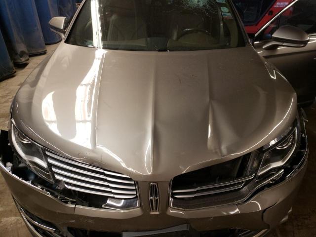 2LMTJ8LRXGBL76135 - 2016 LINCOLN MKX RESERVE თაფლისფერი ფოტო 11