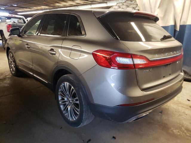 2LMTJ8LRXGBL76135 - 2016 LINCOLN MKX RESERVE TAN photo 2