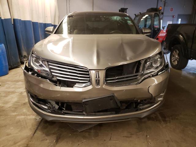 2LMTJ8LRXGBL76135 - 2016 LINCOLN MKX RESERVE თაფლისფერი ფოტო 5