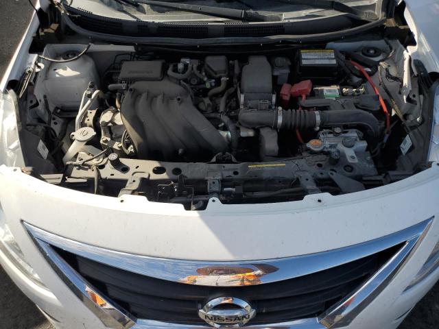 3N1CN7AP9JL886104 - 2018 NISSAN VERSA S WHITE photo 11