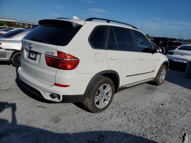 5UXZW0C54BL656084 - 2011 BMW X5 XDRIVE35D 白色 照片 3