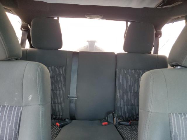 1J4BA3H16BL537844 - 2011 JEEP WRANGLER U SPORT WHITE photo 10