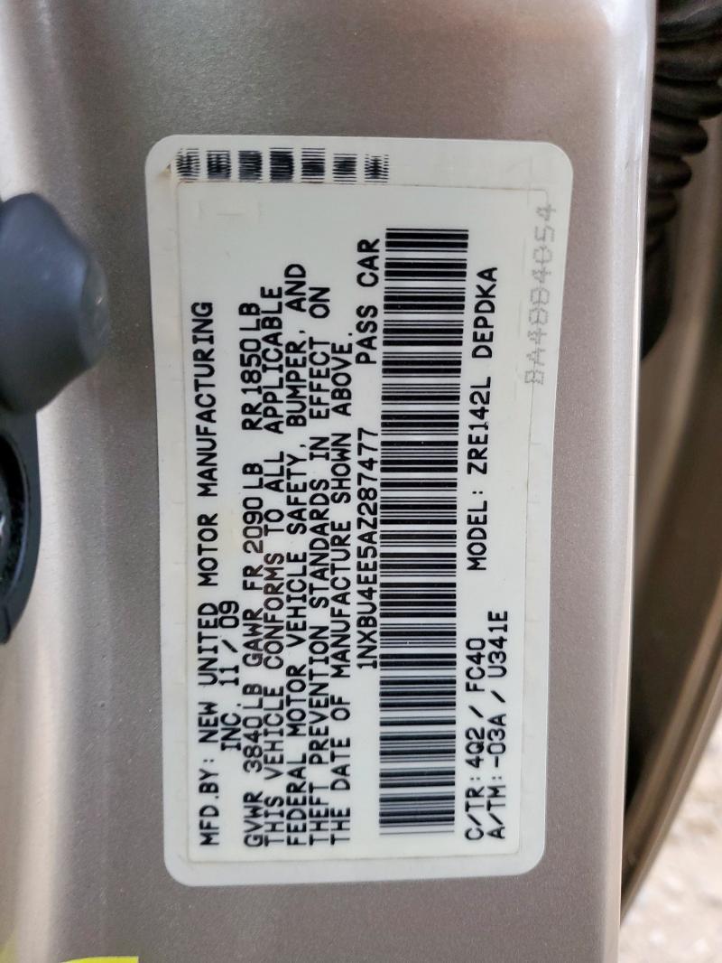 1NXBU4EE5AZ287477 - 2010 TOYOTA COROLLA BASE Gold Foto 12