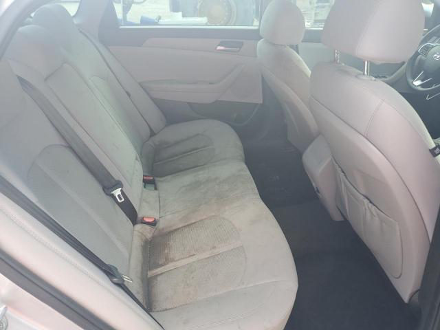 5NPE24AF3KH817883 - 2019 HYUNDAI SONATA SE 银色 照片 10
