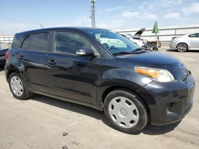 JTKKUPB42D1031832 - 2013 TOYOTA SCION XD BLACK photo 4