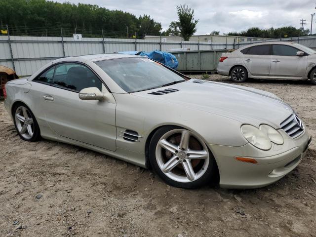 WDBSK75F23F011381 - 2003 MERCEDES-BENZ SL 500R BEIGE photo 4