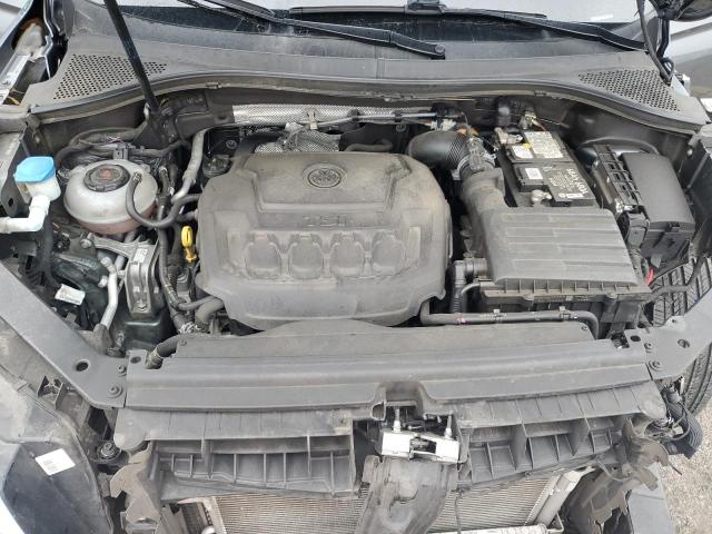 3VV2B7AX4JM161930 - 2018 VOLKSWAGEN TIGUAN SE GRAY photo 12