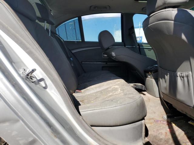 WBAHL83536DT05152 - 2006 BMW 750 I 银色 照片 10