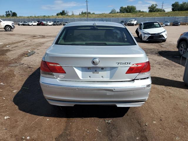 WBAHL83536DT05152 - 2006 BMW 750 I 银色 照片 6