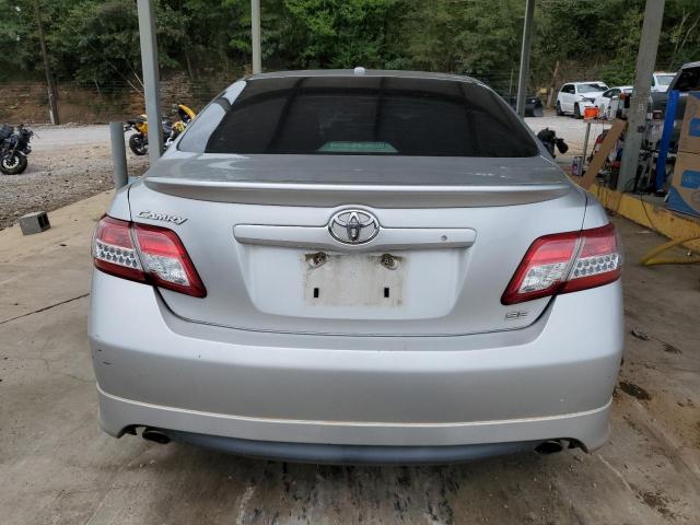 4T1BF3EK7BU201226 - 2011 TOYOTA CAMRY BASE SILVER photo 6