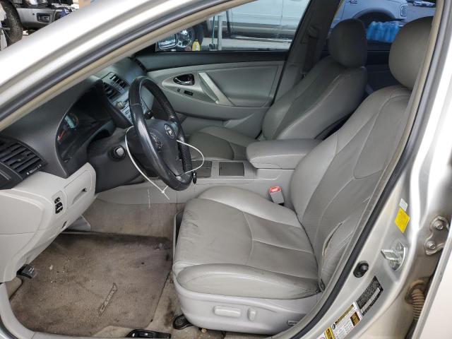 4T1BF3EK7BU201226 - 2011 TOYOTA CAMRY BASE SILVER photo 7