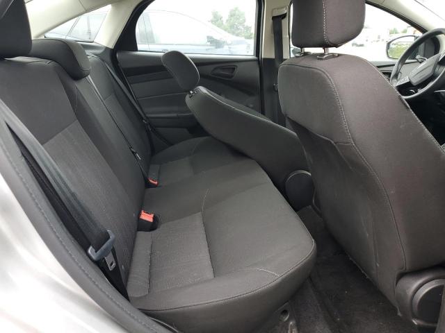 1FADP3E24HL276013 - 2017 FORD FOCUS S 银色 照片 10