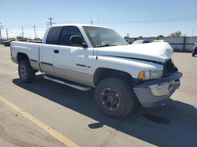 3B7HF13Z8XG141163 - 1999 DODGE RAM 1500 白色 照片 4