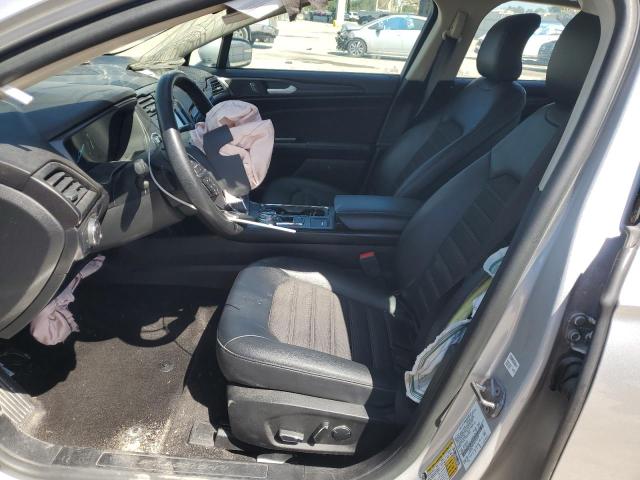 3FA6P0HD4JR193273 - 2018 FORD FUSION SE 银色 照片 7