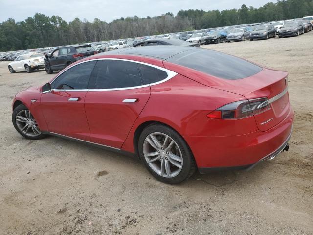 5YJSA1H15FF084691 - 2015 TESLA MODEL S 85 RED photo 2