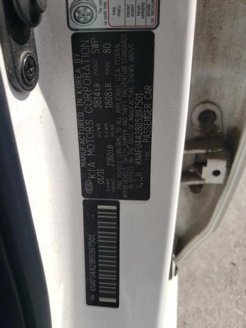 KNAFU4A28B5397501 - 2011 KIA FORTE EX თეთრი ფოტო 12