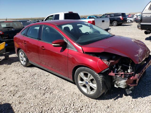 1FADP3F24EL118782 - 2014 FORD FOCUS SE RED photo 4