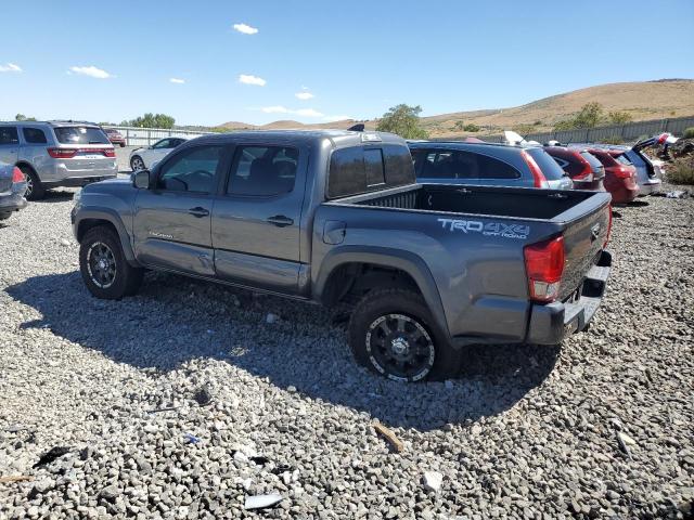 3TMCZ5AN0HM057978 - 2017 TOYOTA TACOMA DOUBLE CAB GRAY photo 2