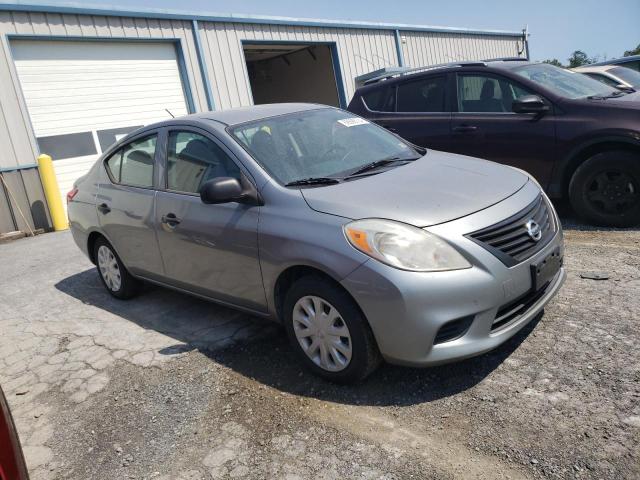 3N1CN7AP6DL830495 - 2013 NISSAN VERSA S SILVER photo 4