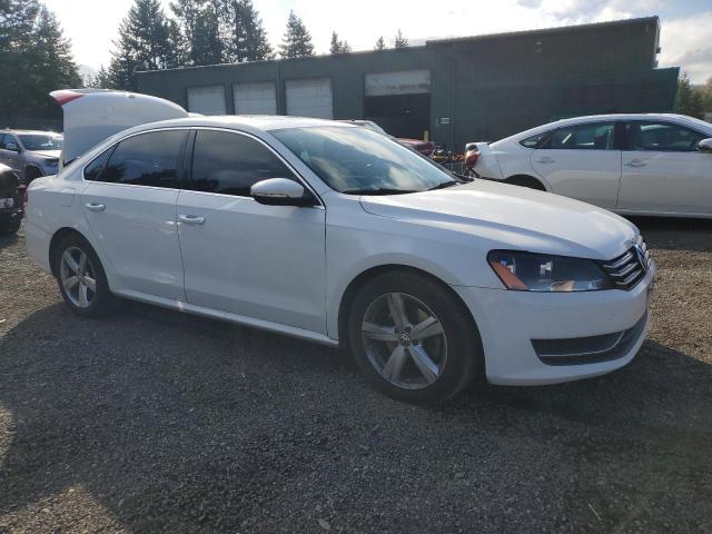 1VWBP7A32CC052929 - 2012 VOLKSWAGEN PASSAT SE თეთრი ფოტო 4