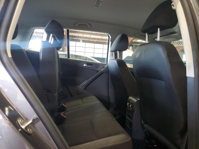 WVGBV7AX3FW547571 - 2015 VOLKSWAGEN TIGUAN S GRAY photo 11