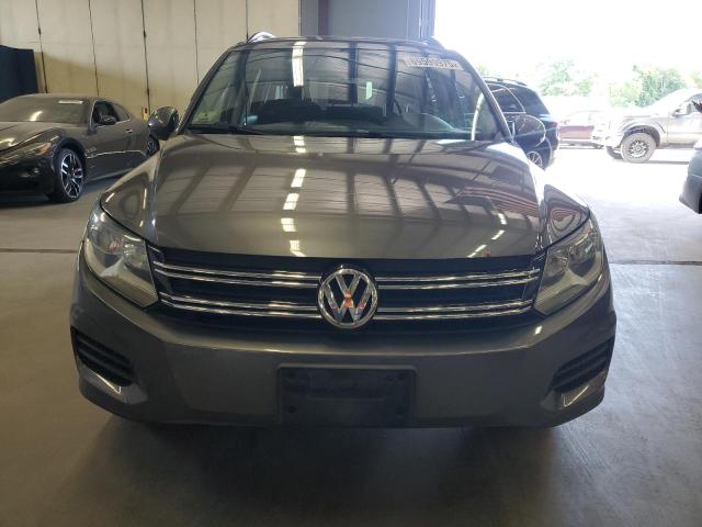 WVGBV7AX3FW547571 - 2015 VOLKSWAGEN TIGUAN S GRAY photo 5