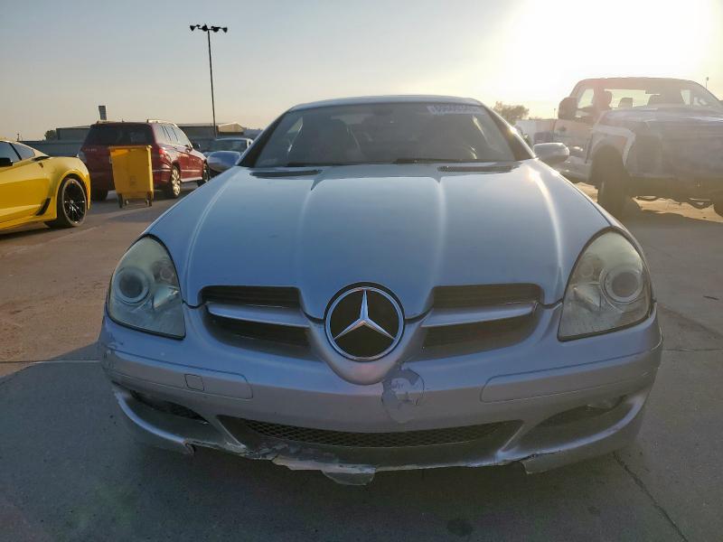 WDBWK56F16F087991 - 2006 MERCEDES-BENZ SLK 350 SILVER photo 5