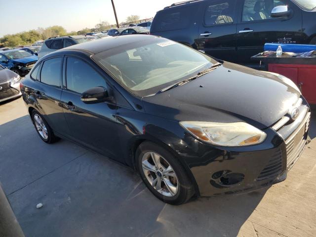 1FADP3F2XEL275944 - 2014 FORD FOCUS SE BLACK photo 4