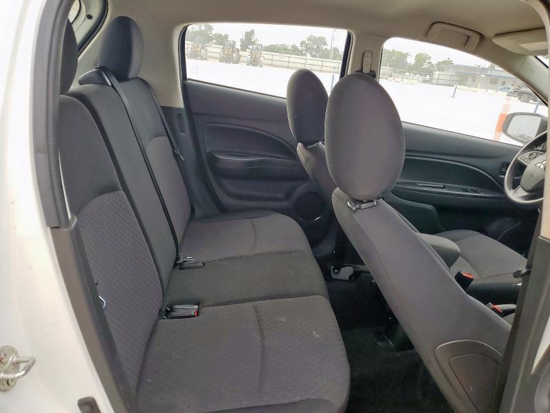 ML32A3HJ8JH013623 - 2018 MITSUBISHI MIRAGE ES 白色 照片 10