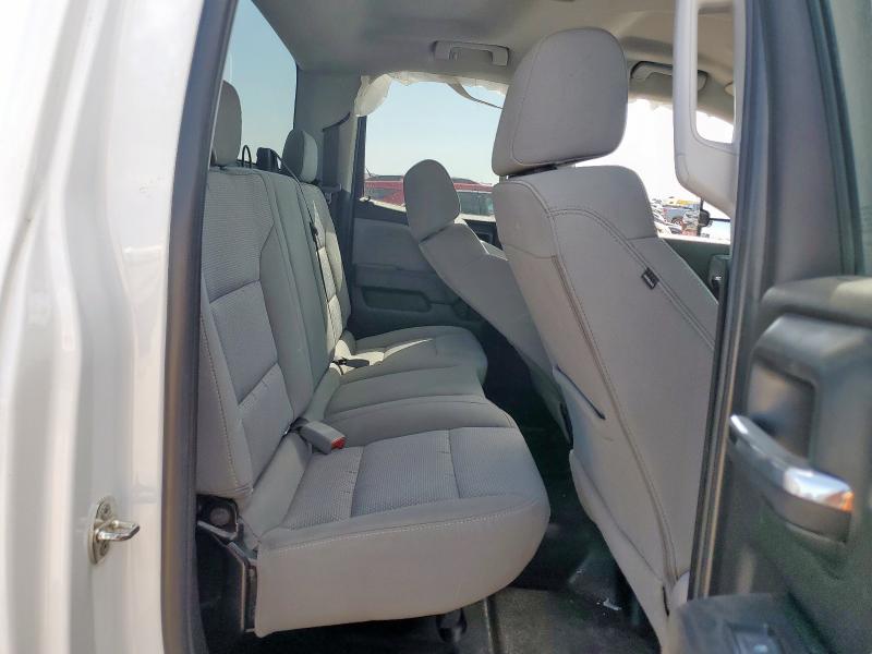 1GC2KUEGXHZ357564 - 2017 CHEVROLET SILVERADO K2500 HEAVY DUTY WHITE photo 10