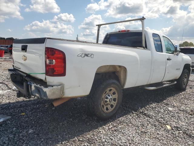 1GC2KVCG1DZ156333 - 2013 CHEVROLET SILVERADO K2500 HEAVY DUTY WHITE photo 3