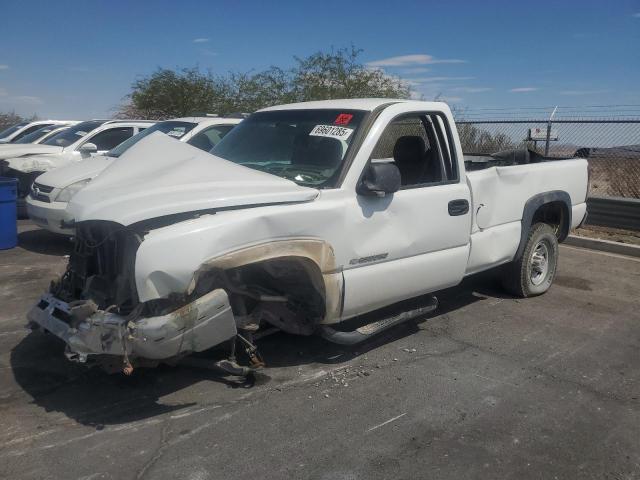 2004 CHEVROLET SILVERADO C2500 HEAVY DUTY, 