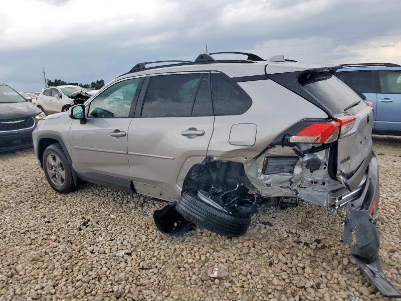 2T3W1RFV5SC335432 - 2025 TOYOTA RAV4 XLE SILVER photo 2