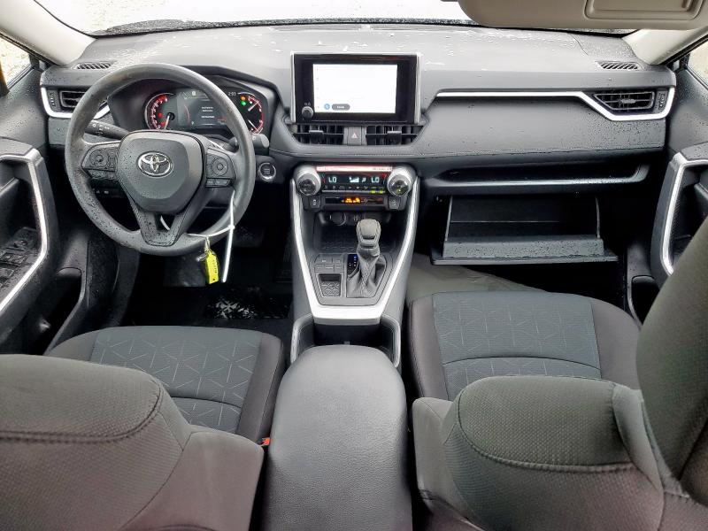 2T3W1RFV5SC335432 - 2025 TOYOTA RAV4 XLE SILVER photo 8