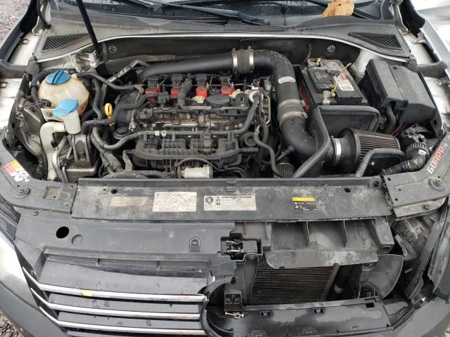 1VWBT7A37FC093055 - 2015 VOLKSWAGEN PASSAT SE SILVER photo 11