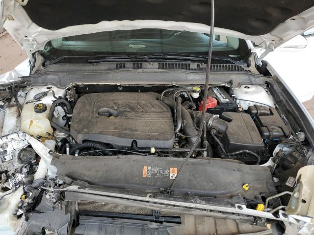 3FA6P0HD3GR391206 - 2016 FORD FUSION SE WHITE photo 11